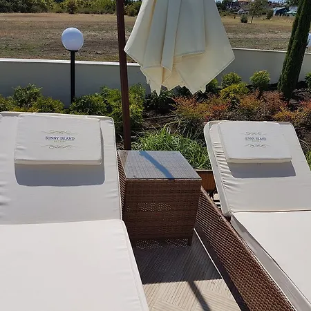 Morning Star Deluxe Διαμέρισμα Τσερνομόρετς