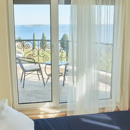 Morning Star Deluxe * Τσερνομόρετς