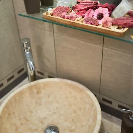 Morning Star Deluxe Διαμέρισμα Τσερνομόρετς